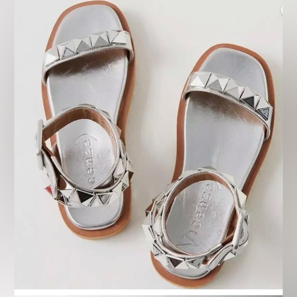 Free People Shoes - FREE PEOPLE VICENZA LEON STUDDED SANDALS